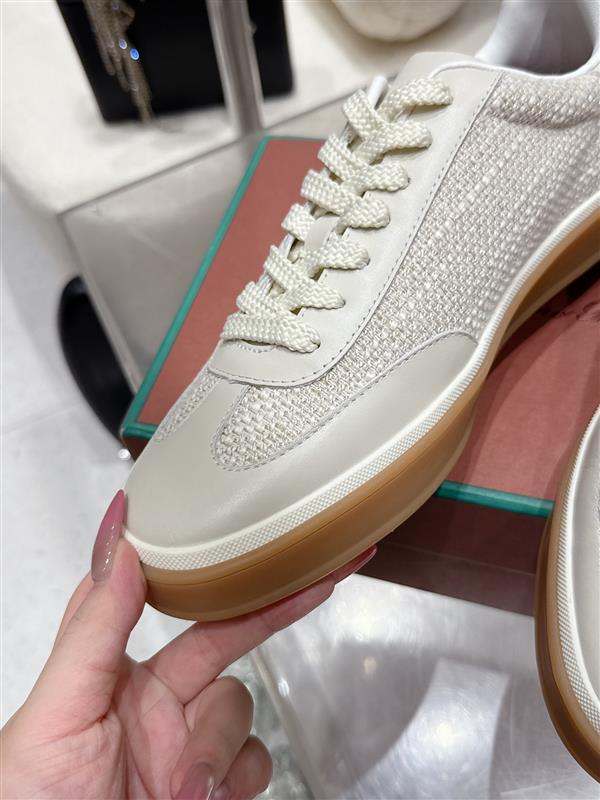 2025112815365846 310